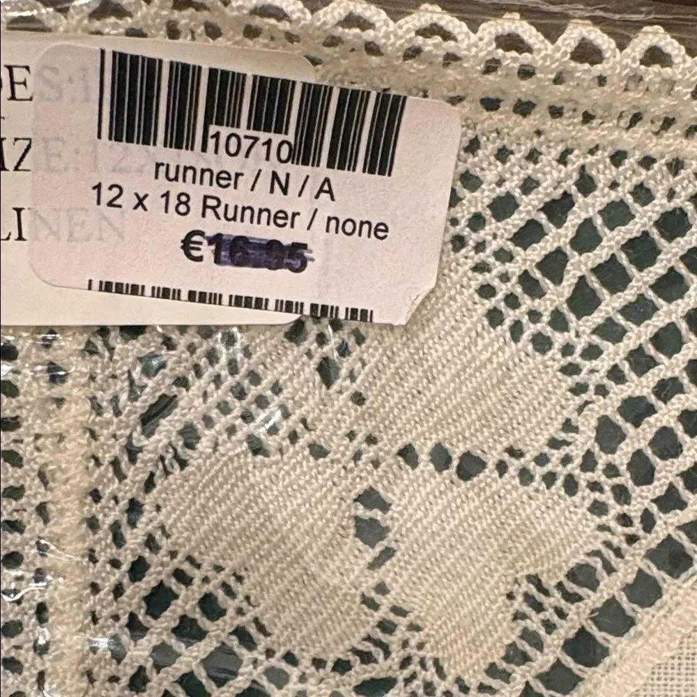 Bobbin Lace Irish Linen runner Placemat Cream
